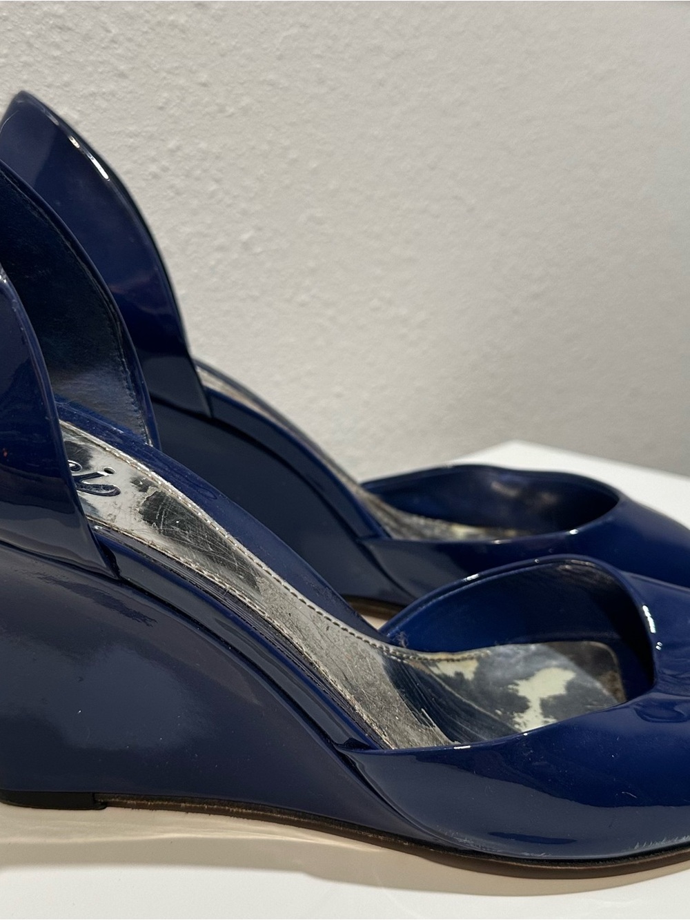 Rare Gucci Y2K Blue Patent Wedge Open-Toe Pumps